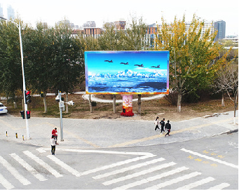 如东户外大屏广告投放要点。